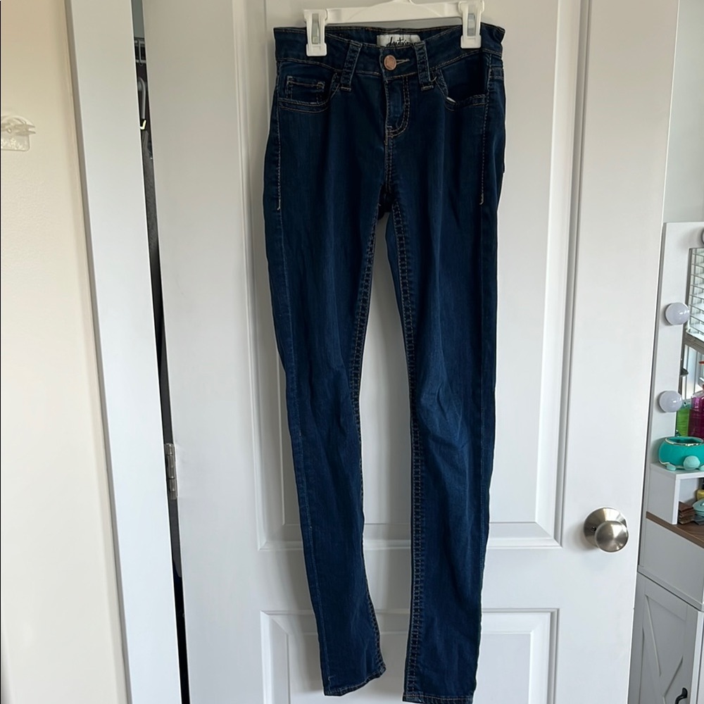 Daytrip Blue Skinny Jeans Tapered Fit